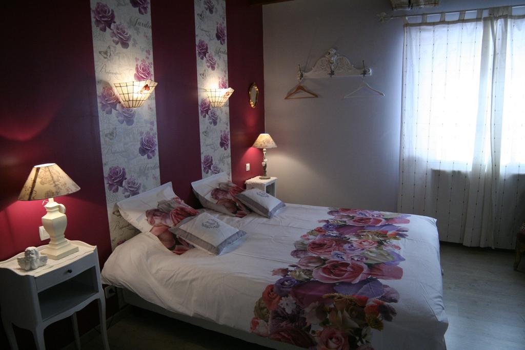 Chambre D'Hotes Du Domaine De La Haute Poignandiere Saint-Germain-de-la-Coudre ห้อง รูปภาพ
